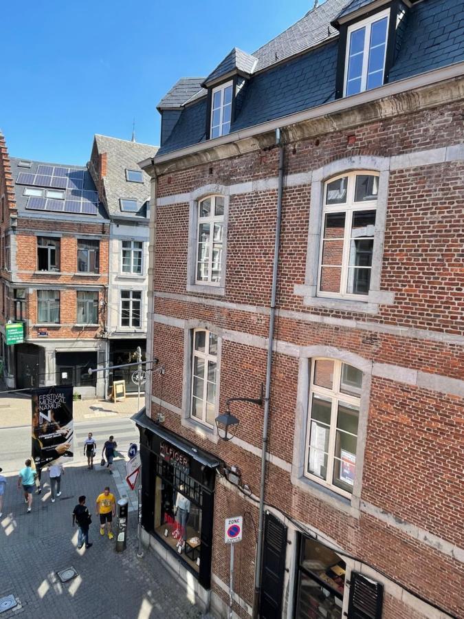 ナミュールLe 25, Duplex Elegant Au Coeur Du Pietonnier Historiqueアパートメント エクステリア 写真