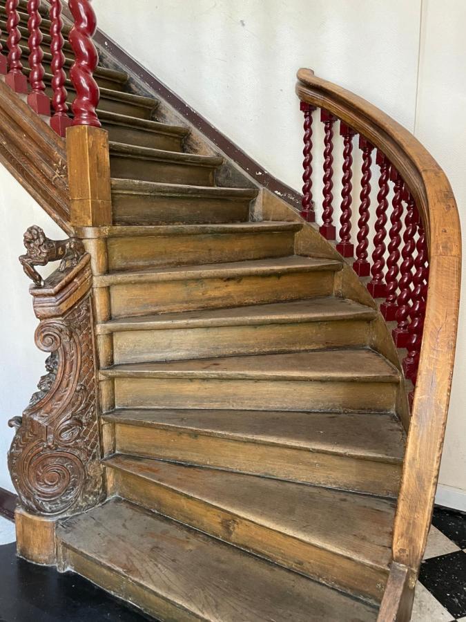 ナミュールLe 25, Duplex Elegant Au Coeur Du Pietonnier Historiqueアパートメント エクステリア 写真